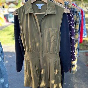 Athleta Sage Green Zip-Up Jacket